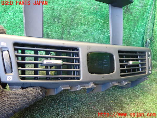 1UPJ-9235597526]フーガハイブリッド(HY51)エアコン吹き出し口1 (真中) 中古_2