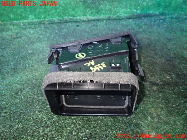 1UPJ-9235597528]フーガハイブリッド(HY51)エアコン吹き出し口3 (左) 中古_2