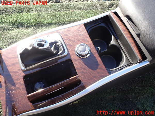 1UPJ-9235597540]フーガハイブリッド(HY51)センターコンソール 中古_2