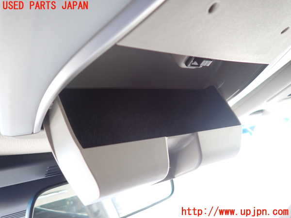 1UPJ-9235596411]フーガハイブリッド(HY51)ルームランプ1 (1列目真中) 中古_2