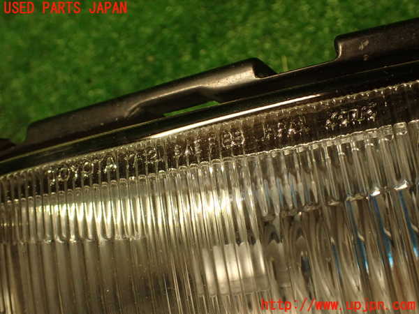 2UPJ-9235601182]MR2(SW20) (V型)左フォグ (ジャンク品) 中古_4