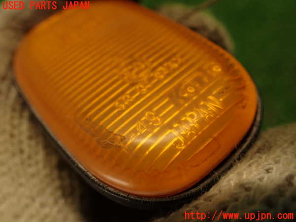 2UPJ-9235601160]MR2(SW20) (V型)右ウィンカーレンズ 中古_3