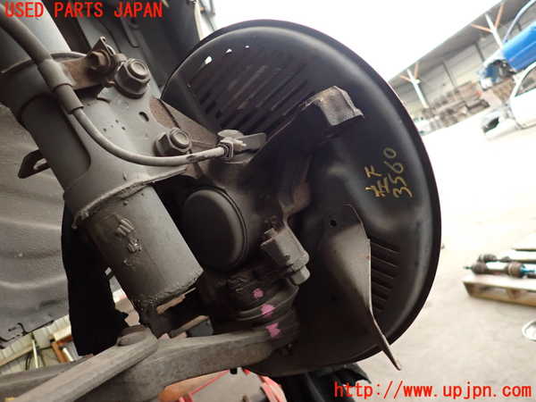 2UPJ-9235604295]MR2(SW20) (V型)左フロントナックルハブ 中古_2