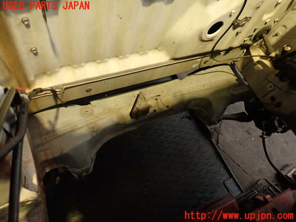 2UPJ-9235605295]MR2(SW20) (V型)リアメンバー 中古_2