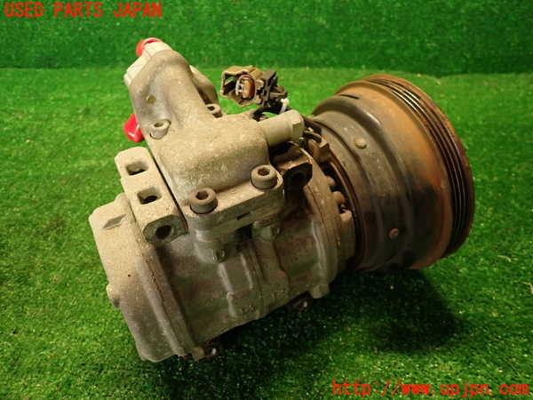 2UPJ-9235606025]MR2(SW20) (V型)エアコンコンプレッサー 中古_2