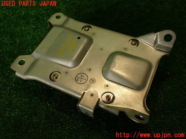 2UPJ-9235606145]MR2(SW20) (V型)エアバッグコンピューター 中古_2