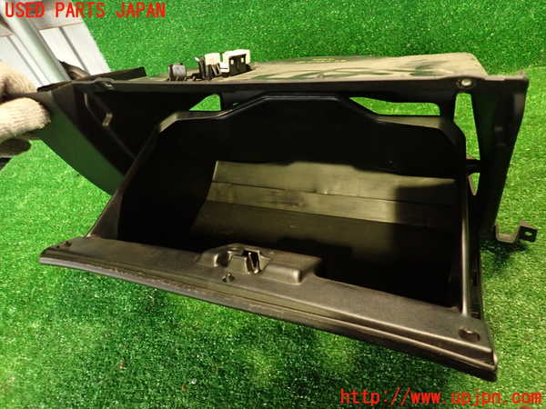 2UPJ-9235607516]MR2(SW20) (V型)グローブボックス1 中古_4