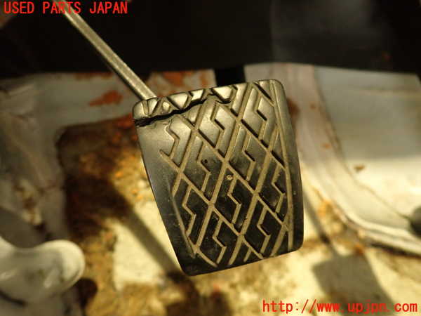 2UPJ-9235607590]MR2(SW20) (V型)クラッチペダル 中古_2