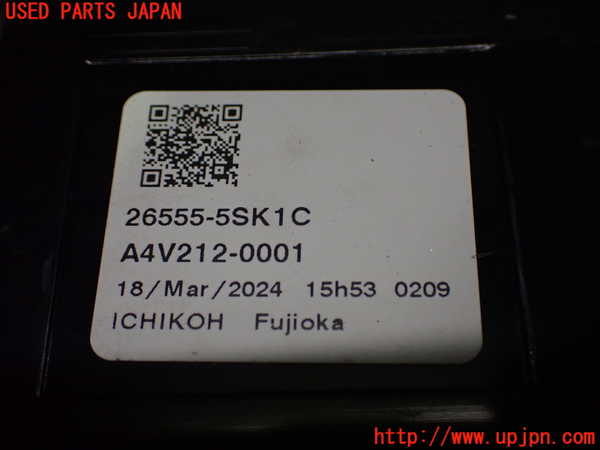 2UPJ-9235611536]日産リーフ(ZE1)左テールランプ 中古_3