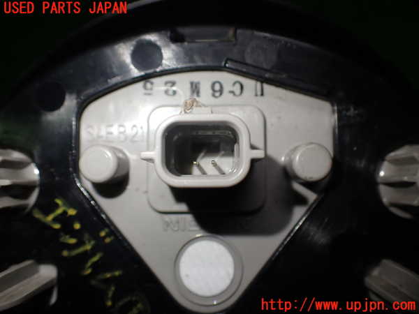 2UPJ-9235611631]日産リーフ(ZE1)エンブレム1 中古_4