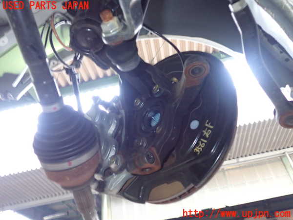 2UPJ-9235614290]日産リーフ(ZE1)右フロントナックルハブ 中古_2