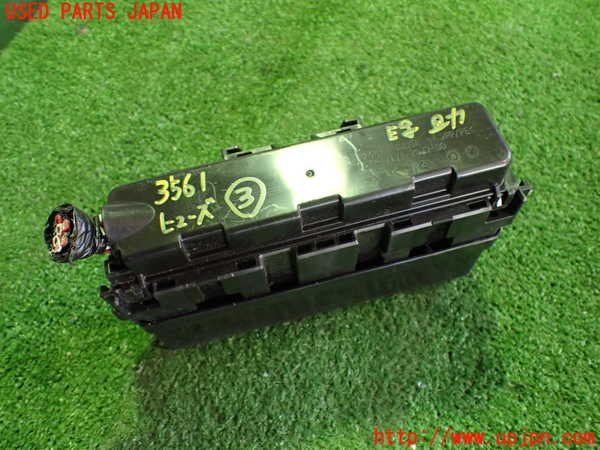 2UPJ-9235616743]日産リーフ(ZE1)ヒューズボックス3 中古_2