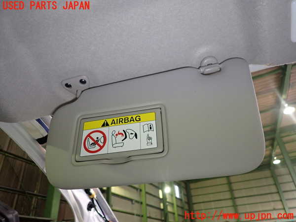 2UPJ-9235617630]日産リーフ(ZE1)室内サンバイザー左側 中古_2