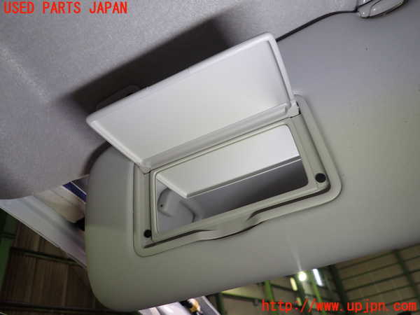 2UPJ-9235617630]日産リーフ(ZE1)室内サンバイザー左側 中古_3