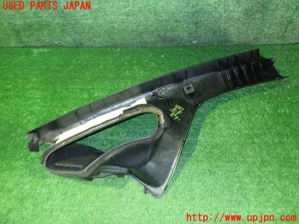 2UPJ-9235617660]日産リーフ(ZE1)左フロントピラートリム 中古_3