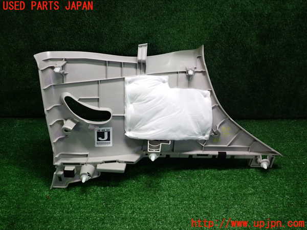 2UPJ-9235617680]日産リーフ(ZE1)左リアピラートリム 中古_3