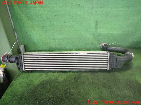 2UPJ-9235622451]アウディ・Q3(8UCPSF)インタークーラー1 中古_2