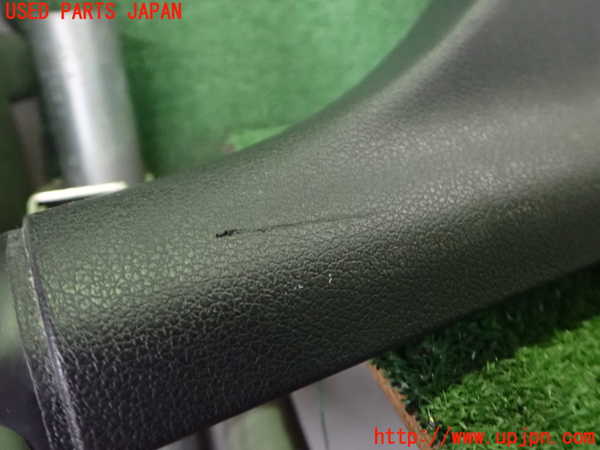 2UPJ-9235627665]アウディ・Q3(8UCPSF)右センターピラートリム 中古_2