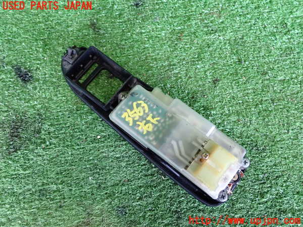 2UPJ-9235636240]MR2(SW20)右前パワーウィンドウスイッチ 中古_2