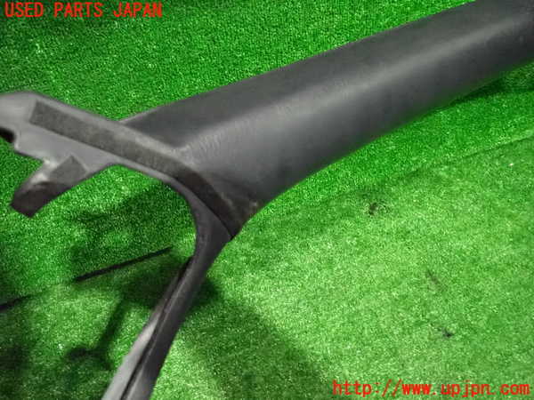 2UPJ-9235637655]MR2(SW20)右フロントピラートリム 中古_2
