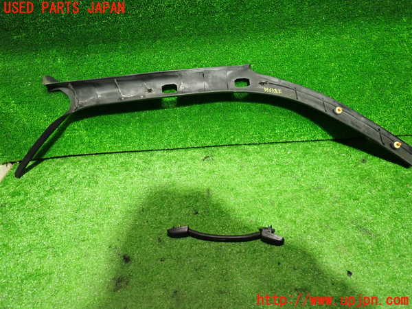 2UPJ-9235637660]MR2(SW20)左フロントピラートリム 中古_4