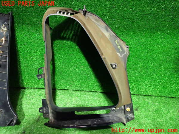 2UPJ-9235637675]MR2(SW20)右リアピラートリム 中古_4