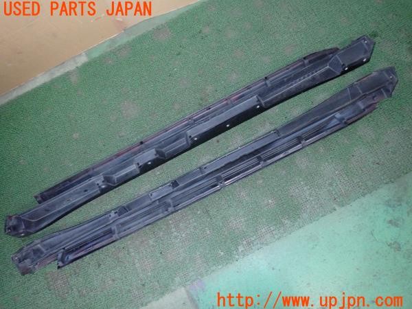 3UPJ=9235640025]ジューク ニスモ(NF15)前期 純正 サイドステップ 中古_5