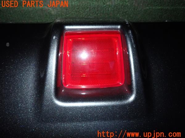 3UPJ=9235640058]ジューク ニスモ(NF15)前期 純正 85022 3YV4H 850B2 3YW4H リアバンパー 中古_5