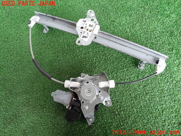 2UPJ-9235641266]ジューク NISMO(NF15)左前レギュレーターモーター 中古_3