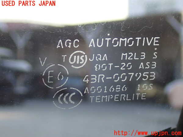 2UPJ-9235641290]ジューク NISMO(NF15)右後ドア (43R-007953) 中古_4