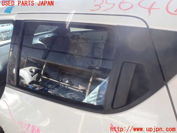 2UPJ-9235641320]ジューク NISMO(NF15)左後ドア (43R-007953) 中古_3
