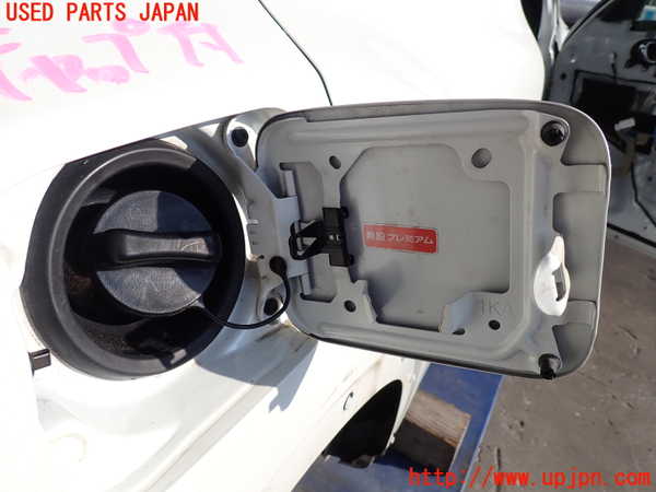 2UPJ-9235641690]ジューク NISMO(NF15)フューエルリッド 中古_2