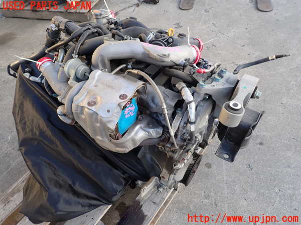 2UPJ-9235642010]ジューク NISMO(NF15)エンジン MR16DDT 4WD 中古_2