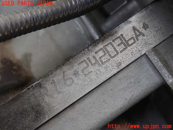 2UPJ-9235642010]ジューク NISMO(NF15)エンジン MR16DDT 4WD 中古_3