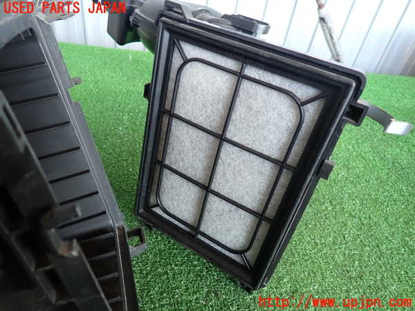 2UPJ-9235642560]ジューク NISMO(NF15)エアクリーナーボックス 中古_4