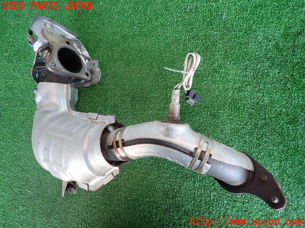 2UPJ-9235642661]ジューク NISMO(NF15)触媒1 中古_2