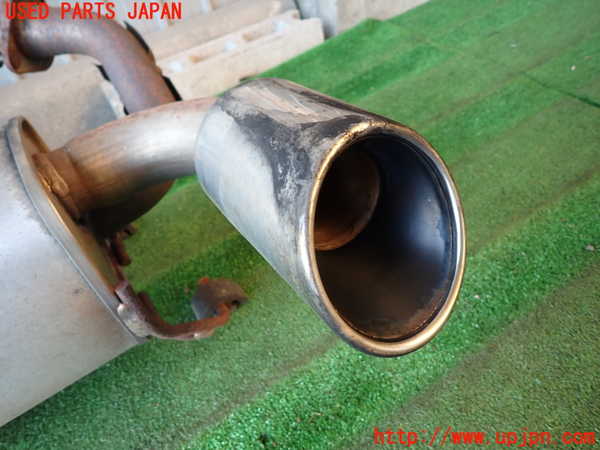 2UPJ-9235642671]ジューク NISMO(NF15)リアマフラー1 中古_3