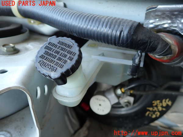 2UPJ-9235644050]ジューク NISMO(NF15)ブレーキマスターシリンダー 中古_2