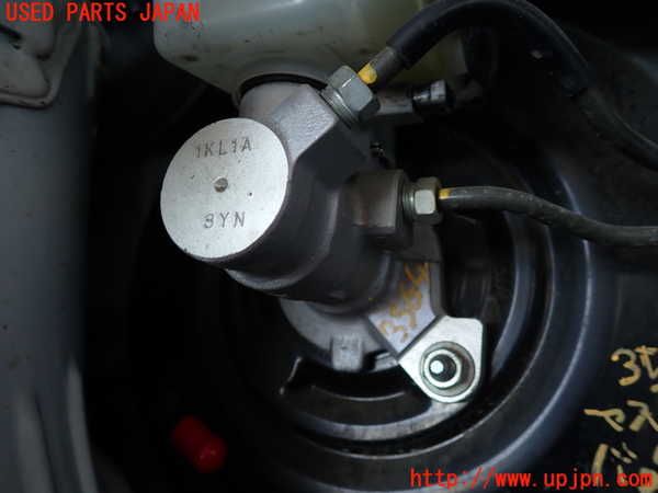 2UPJ-9235644050]ジューク NISMO(NF15)ブレーキマスターシリンダー 中古_3