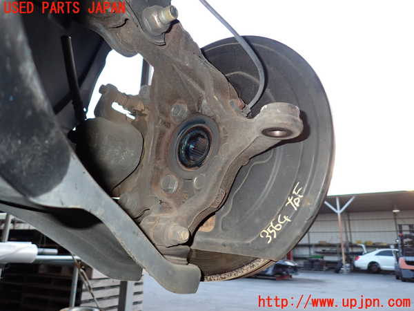 2UPJ-9235644290]ジューク NISMO(NF15)右フロントナックルハブ 中古_2