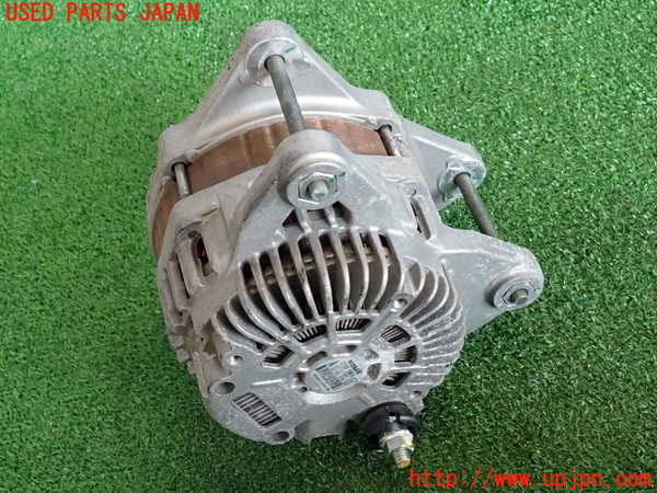 2UPJ-9235646015]ジューク NISMO(NF15)オルタネーター(ダイナモ) 中古_2