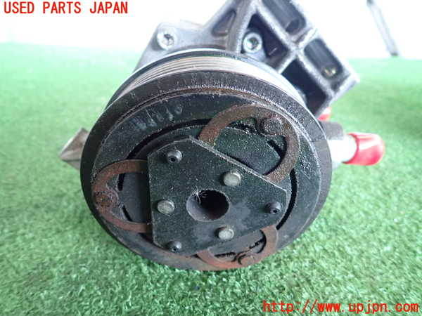2UPJ-9235646025]ジューク NISMO(NF15)エアコンコンプレッサー 中古_3