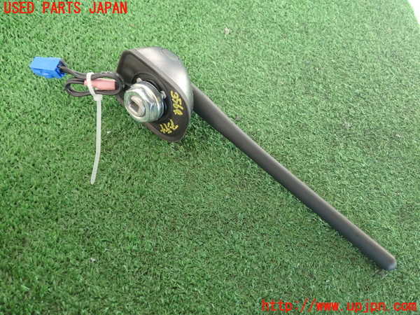 2UPJ-9235646550]ジューク NISMO(NF15)アンテナ 中古_2