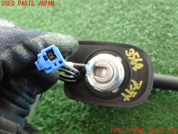 2UPJ-9235646550]ジューク NISMO(NF15)アンテナ 中古_3