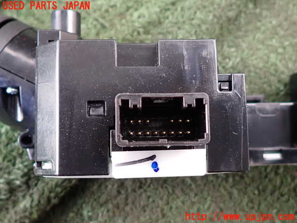 2UPJ-9235646720]ジューク NISMO(NF15)コンビネーションスイッチ 中古_3