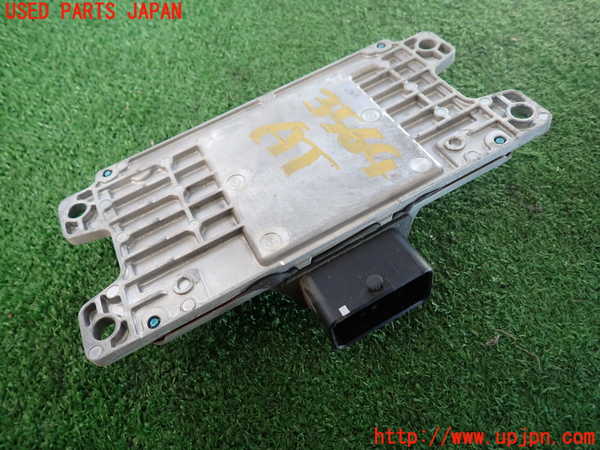 2UPJ-9235646115]ジューク NISMO(NF15)ミッションコンピューター 中古_2