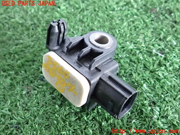 2UPJ-9235646356]ジューク NISMO(NF15)エアバッグセンサー1 中古_2