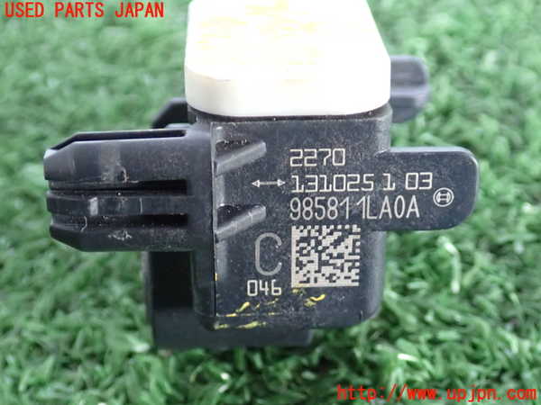 2UPJ-9235646356]ジューク NISMO(NF15)エアバッグセンサー1 中古_3