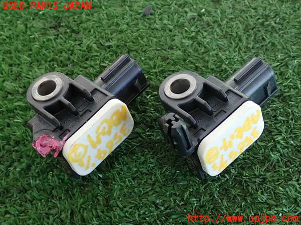 2UPJ-9235646357]ジューク NISMO(NF15)エアバッグセンサー2 中古_2