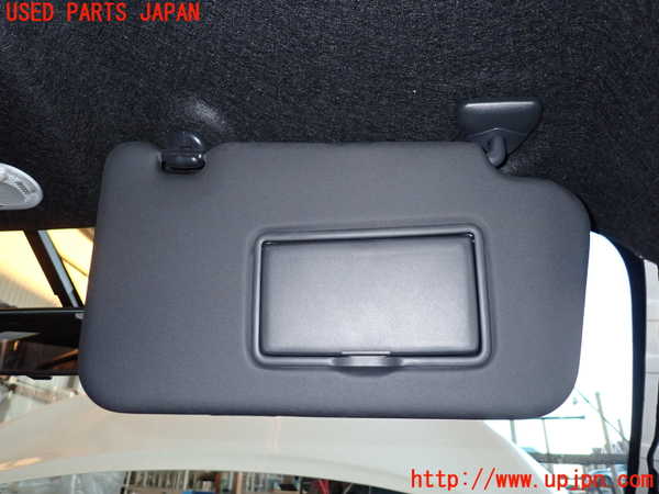 2UPJ-9235647625]ジューク NISMO(NF15)室内サンバイザー右側 中古_2